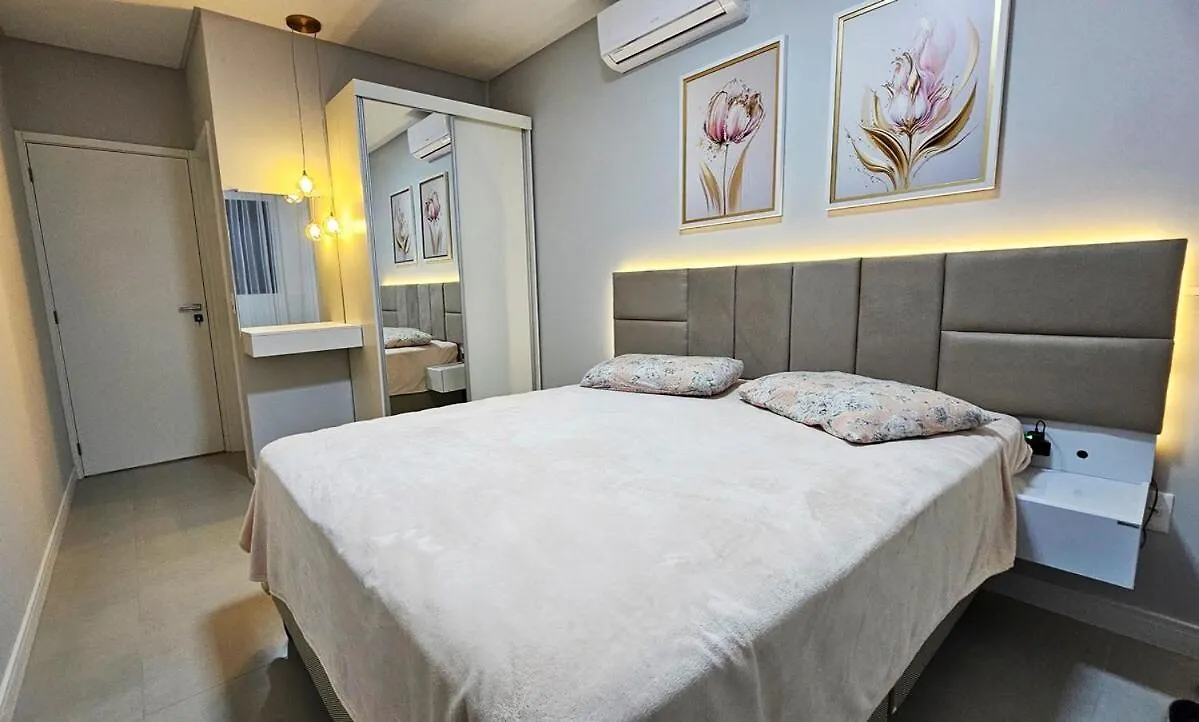 Apto Luxo - 100M Da Praia - Piscina, Wifi & Vaga Bombinhas 0*,
